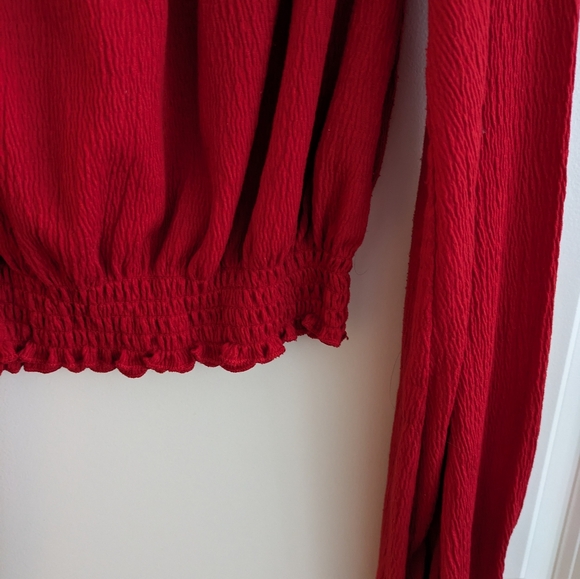 H&M Red Off The Shoulder Top - Picture 4 of 7